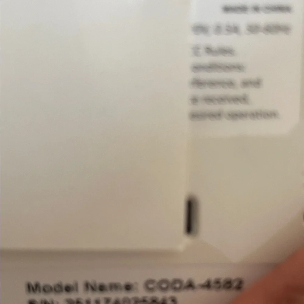 White Network Router with Status LEDs - Unbranded - Picture 4 of 4